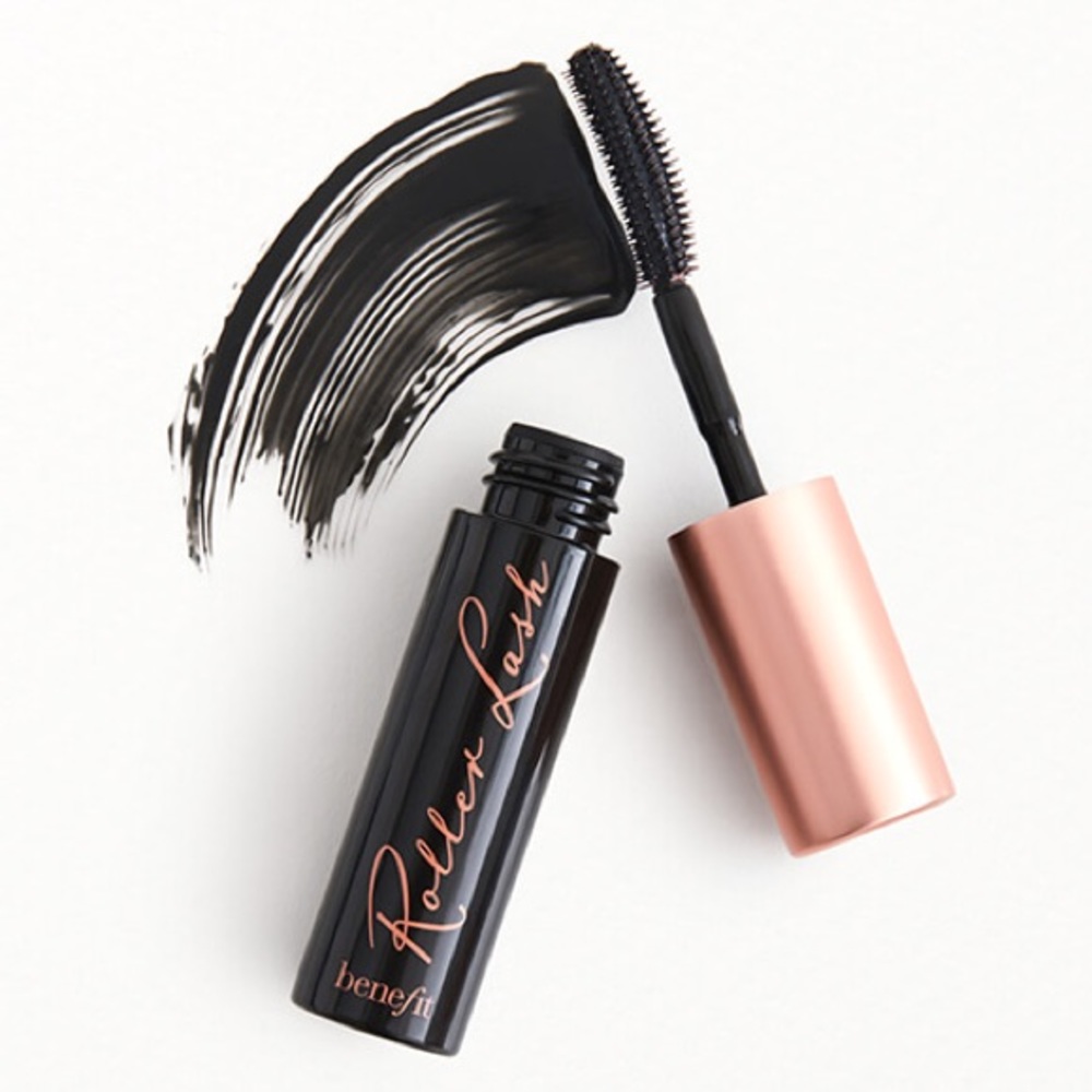 ♣️3/24$  BENEFIT: Roller Lash in Black mini
